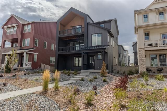 8858 Waterleaf Lane, Littleton, CO 80125