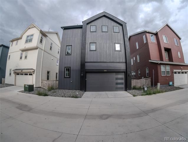 8858 Waterleaf Lane, Littleton, CO 80125