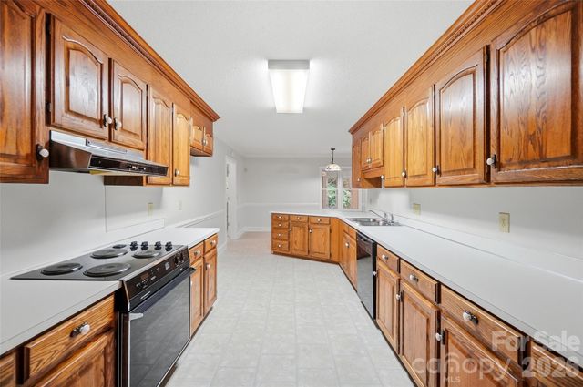 17047 Pond Road, Locust, NC 28097