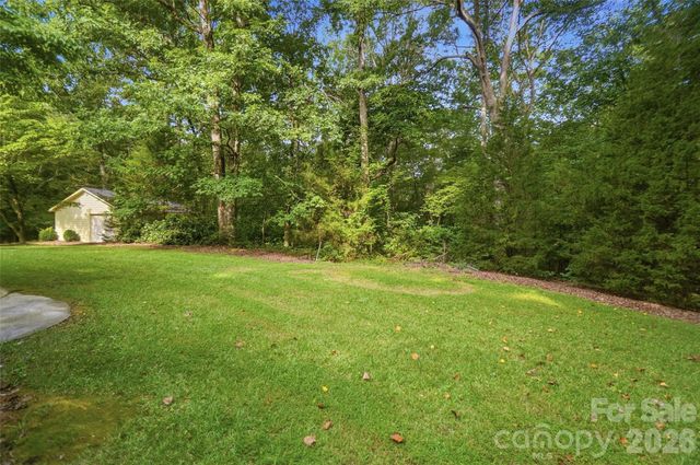 17047 Pond Road, Locust, NC 28097