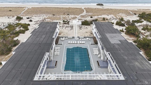 281 Dune Road 16B, Westhampton Beach, NY 11978