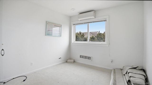 281 Dune Road 16B, Westhampton Beach, NY 11978