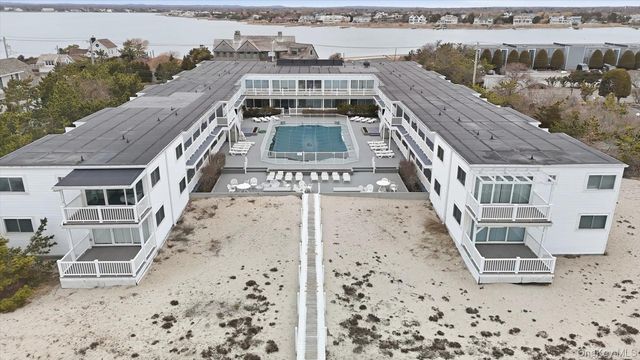 281 Dune Road 16B, Westhampton Beach, NY 11978