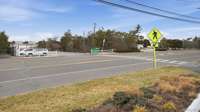 281 Dune Road 16B, Westhampton Beach, NY 11978