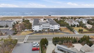 281 Dune Road 16B, Westhampton Beach, NY 11978