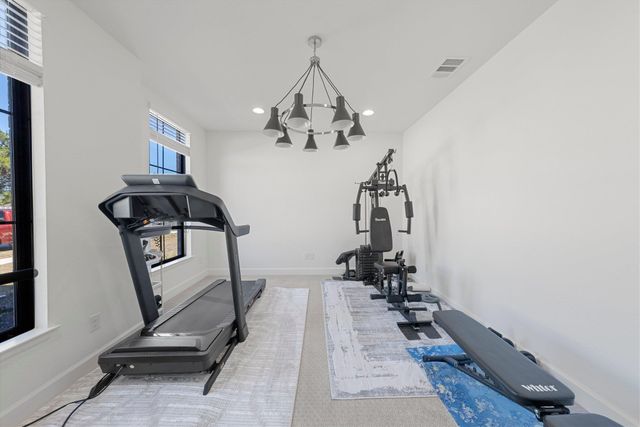 1440 Riva Ridge DR, Leander, TX 78641