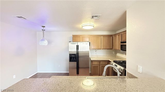 7701 West Robindale Road 122, Las Vegas, NV 89113