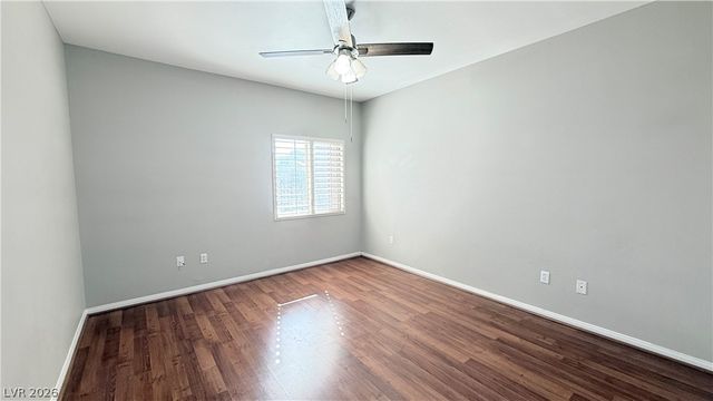 7701 West Robindale Road 122, Las Vegas, NV 89113