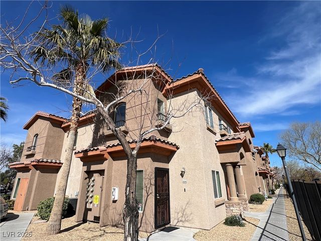 7701 West Robindale Road 122, Las Vegas, NV 89113