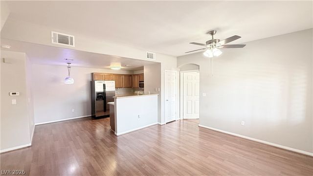 7701 West Robindale Road 122, Las Vegas, NV 89113