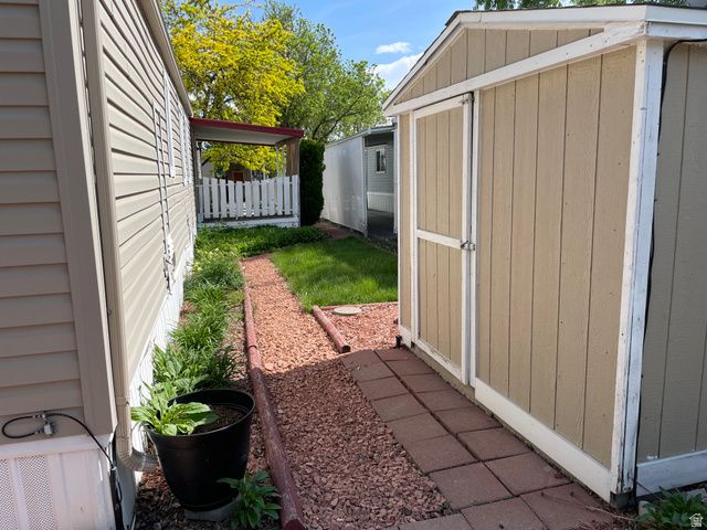 760 W MONTE BELLA DR, Taylorsville, UT 84123