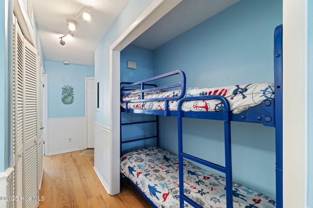 1311 Lake Park Boulevard S 2b, Carolina Beach, NC 28428