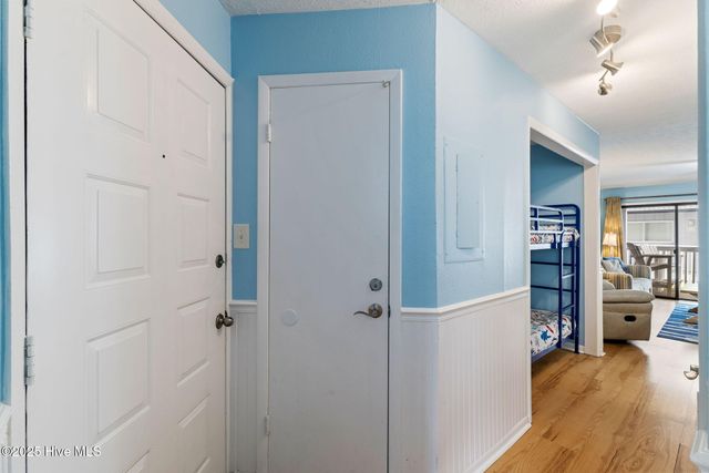 1311 Lake Park Boulevard S 2b, Carolina Beach, NC 28428