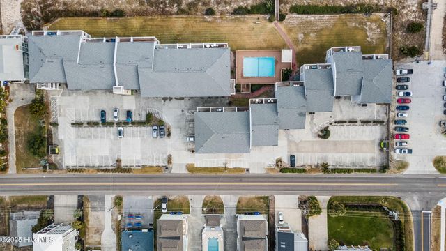 1311 Lake Park Boulevard S 2b, Carolina Beach, NC 28428