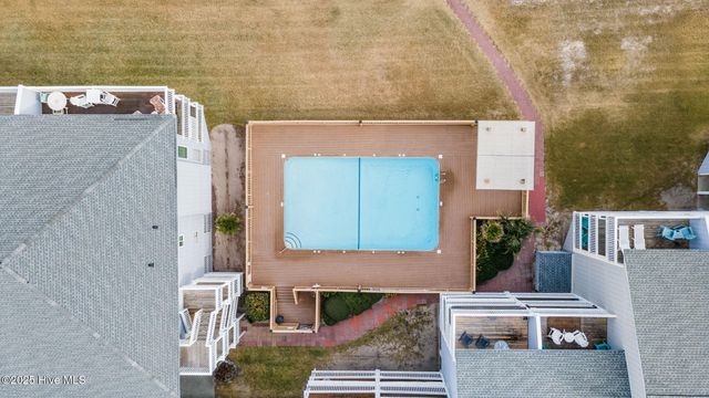 1311 Lake Park Boulevard S 2b, Carolina Beach, NC 28428