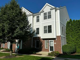 5974 Woodshire Drive, 201, Westerville, OH 43081