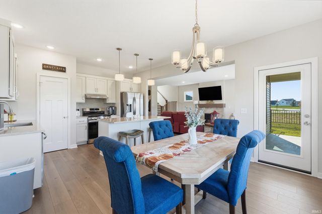 674 Ridley Park Way, Huntertown, IN 46748