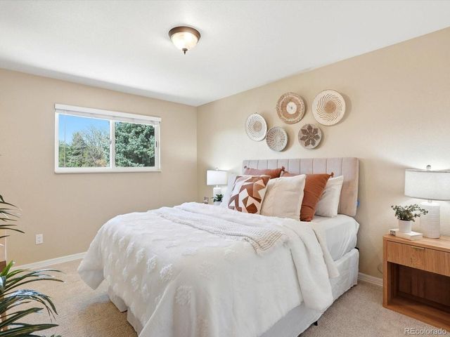 8693 E Saratoga Pl, Denver, CO 80237