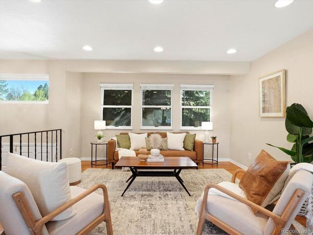 8693 E Saratoga Pl, Denver, CO 80237