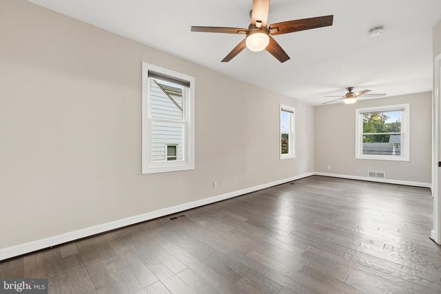 10 BIRCH AVE, Glen Burnie, MD 21061