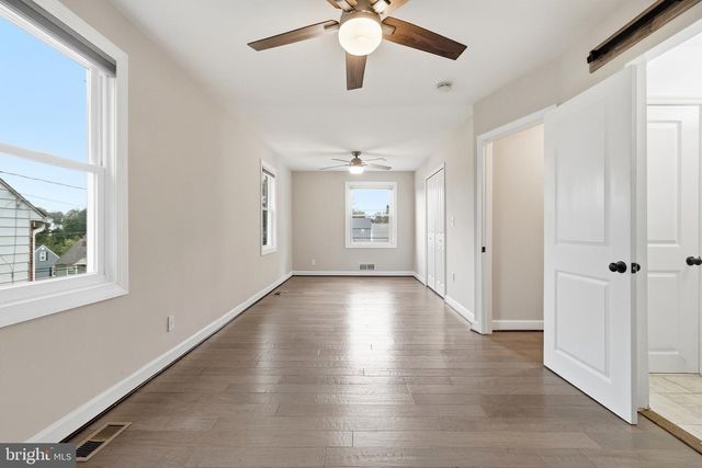 10 BIRCH AVE, Glen Burnie, MD 21061