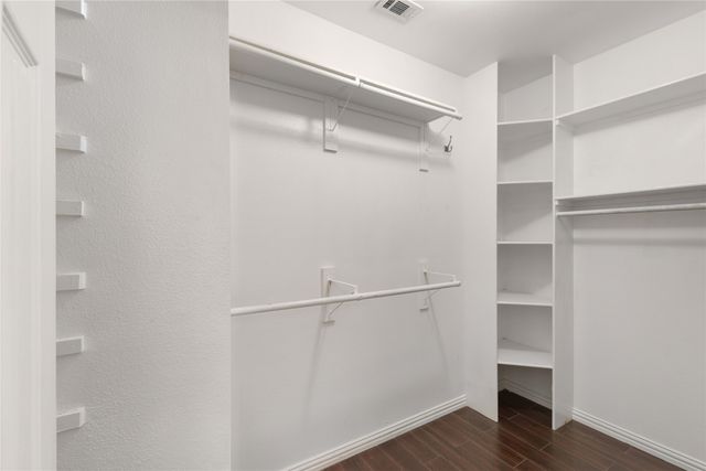 3805 Red Oak Trail, The Colony, TX 75056