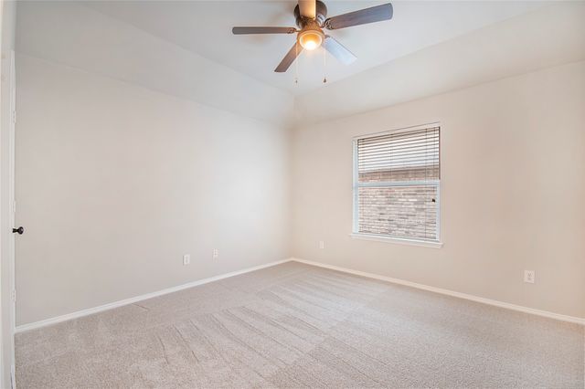 3805 Red Oak Trail, The Colony, TX 75056