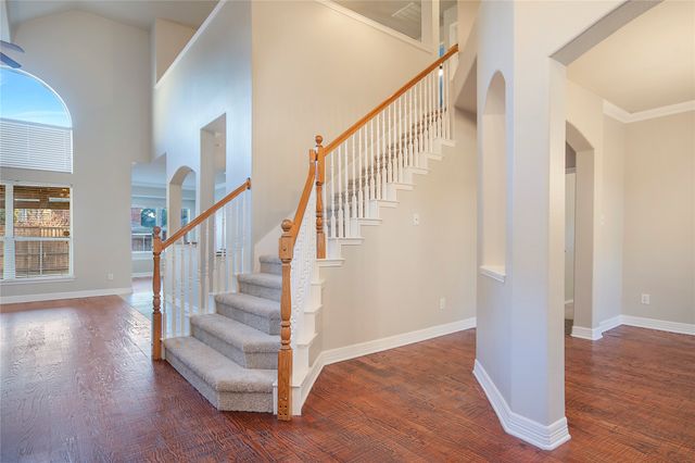 3805 Red Oak Trail, The Colony, TX 75056