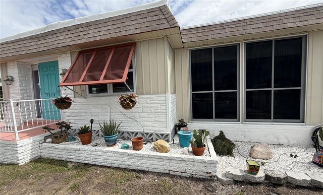 5214 BEECHMONT AVENUE, Sarasota, FL 34234