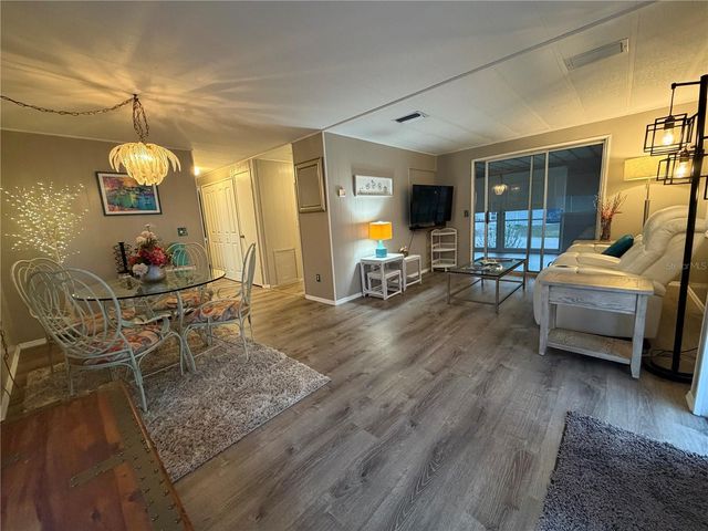 5214 BEECHMONT AVENUE, Sarasota, FL 34234