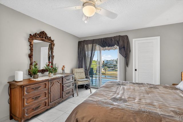 4110 Oakridge V, Deerfield Beach, FL 33442