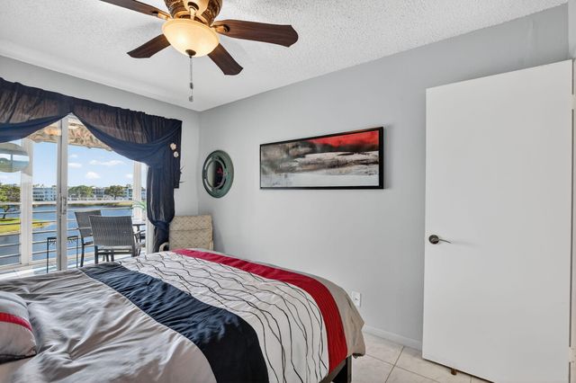 4110 Oakridge V, Deerfield Beach, FL 33442