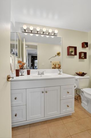 4110 Oakridge V, Deerfield Beach, FL 33442