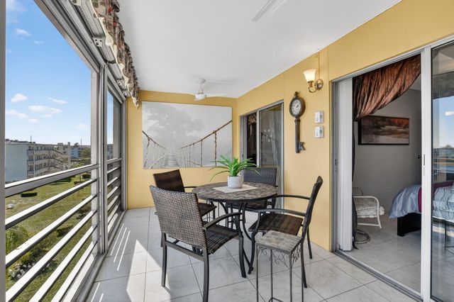 4110 Oakridge V, Deerfield Beach, FL 33442