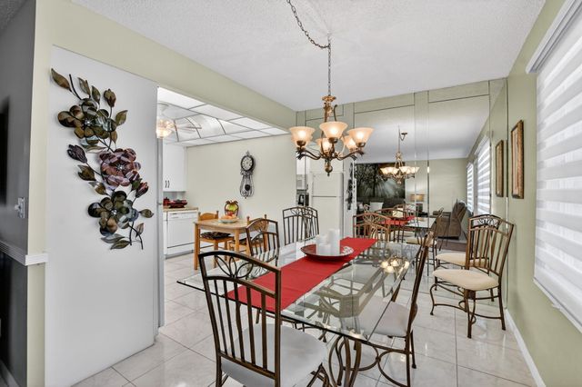 4110 Oakridge V, Deerfield Beach, FL 33442