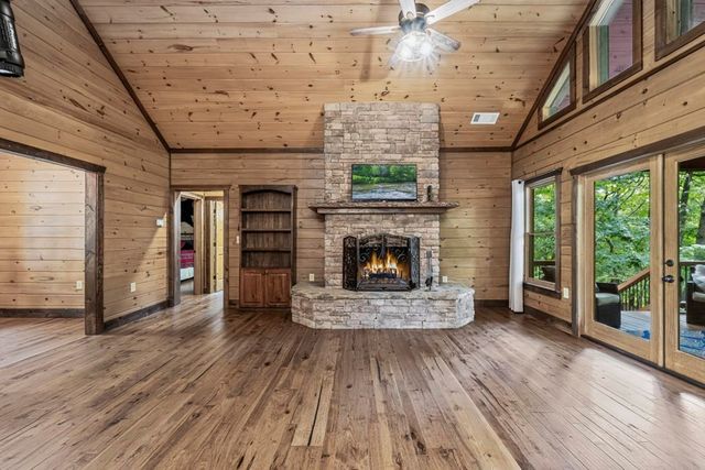 605 Toccoa Preserve Lane, Blue Ridge, GA 30513