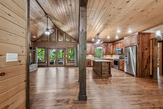 605 Toccoa Preserve Lane, Blue Ridge, GA 30513