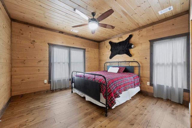 605 Toccoa Preserve Lane, Blue Ridge, GA 30513