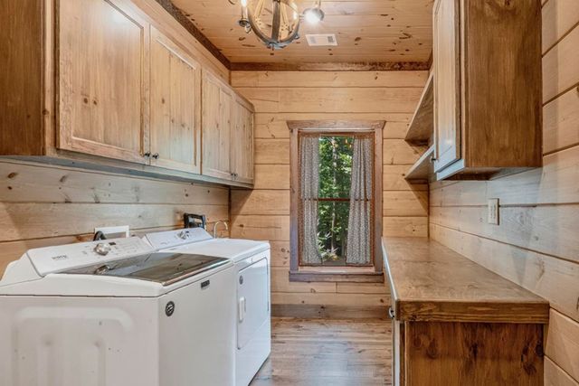 605 Toccoa Preserve Lane, Blue Ridge, GA 30513