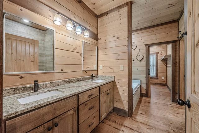 605 Toccoa Preserve Lane, Blue Ridge, GA 30513