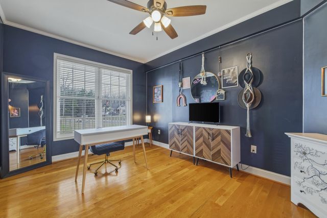 257 HUNTER RD, Maurertown, VA 22644
