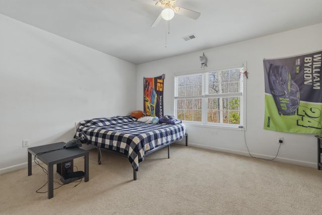 257 HUNTER RD, Maurertown, VA 22644