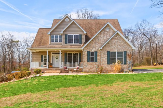 257 HUNTER RD, Maurertown, VA 22644