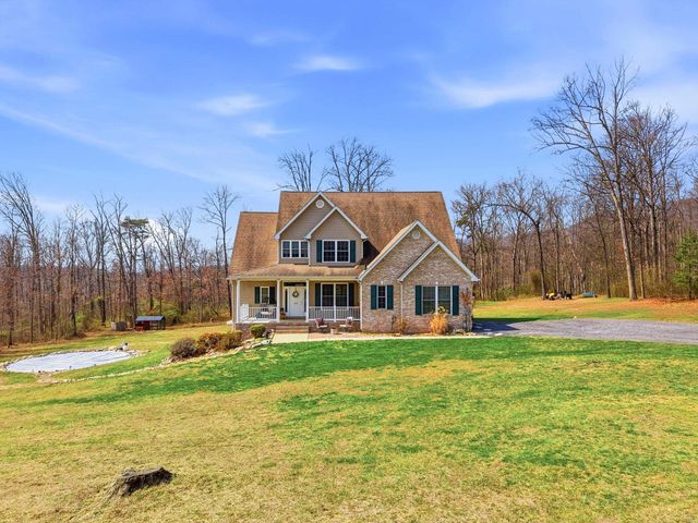 257 HUNTER RD, Maurertown, VA 22644