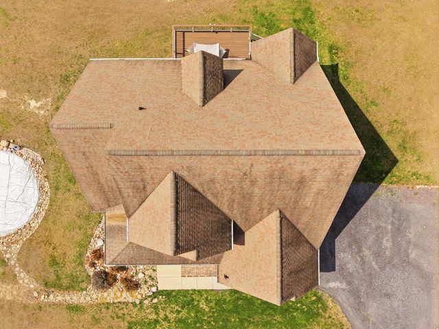 257 HUNTER RD, Maurertown, VA 22644