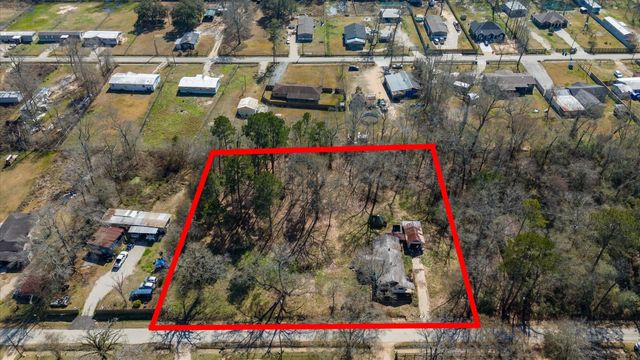 170 County Road 328 N, Cleveland, TX 77327