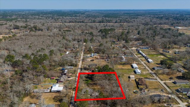 170 County Road 328 N, Cleveland, TX 77327