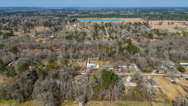 170 County Road 328 N, Cleveland, TX 77327