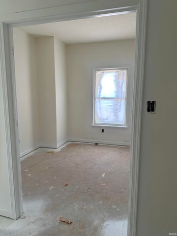 4220 N Rosewood Drive, Bloomington, IN 47404