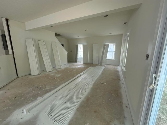 4220 N Rosewood Drive, Bloomington, IN 47404